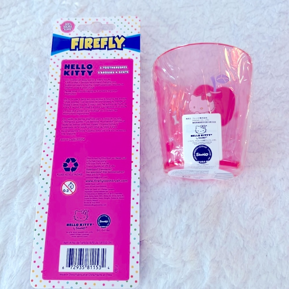 Hello Kitty Toothbrush Set - Picture 3 of 3